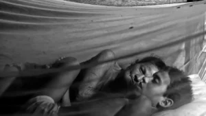 'Al oeste, en Zapata' triunfa en un Festival de Gijón que premia también la dirección de 'Así llegó la noche' 1 Noticia destacada