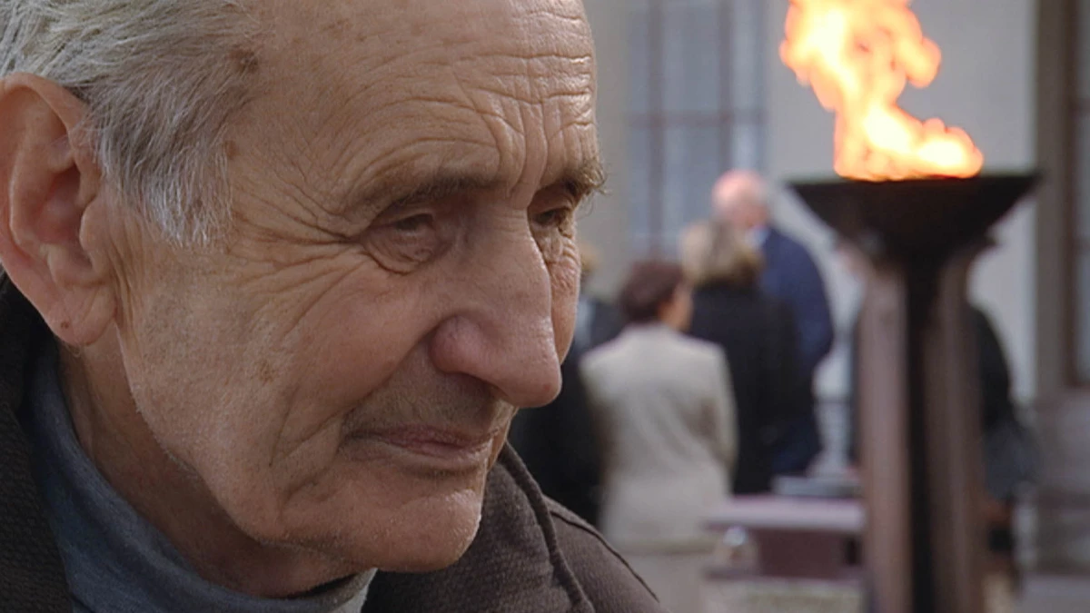 'Popel': la hazaña secreta del checo que salvó las cenizas de los españoles asesinados por los nazis 2 Popel, documental de Oier Plaza