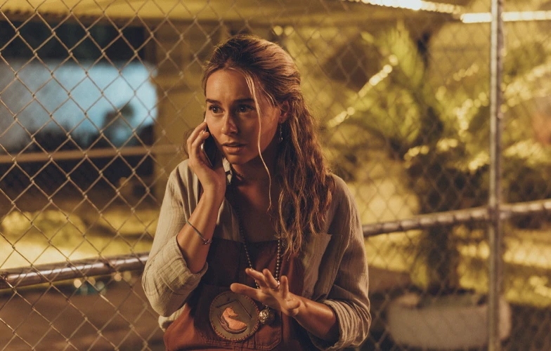 Tráiler de 'Esa noche' un thriller de tres hermanas con Clara Galle, Claudia Salas y Paula Usero 1 Tráiler de 'Esa noche' un thriller de tres hermanas con Clara Galle, Claudia Salas y Paula Usero 1