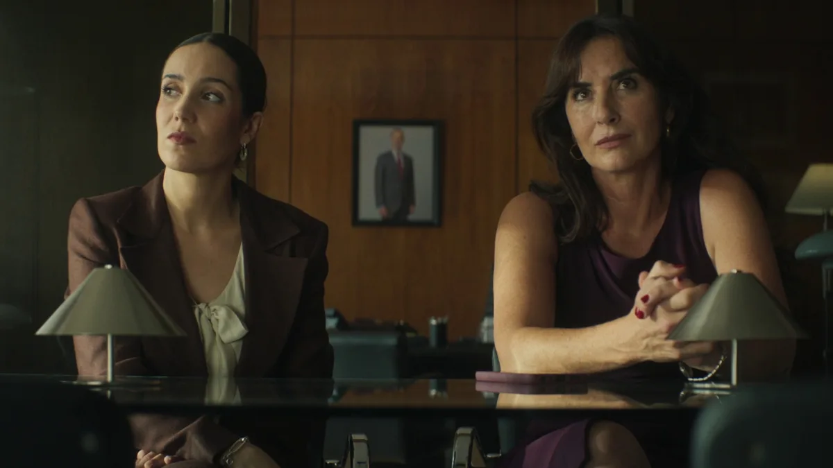 Un despido y un pseudónimo: el caso de la serie 'Pura sangre' reabre la herida de la autoría y el papel de los guionistas 5 Un despido y un pseudónimo: el caso de la serie 'Pura sangre' reabre la herida de la autoría y el papel de los guionistas 2