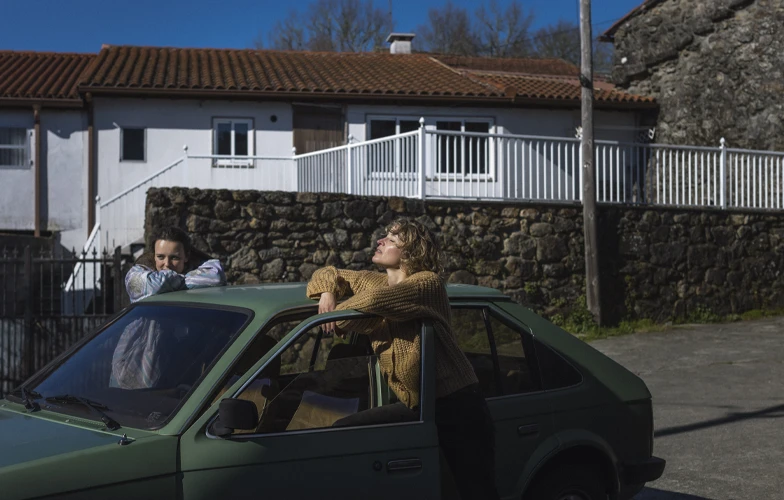 Ledicia Sola dirige 'As augas', una historia de crisis y amistad en la Galicia interior 7