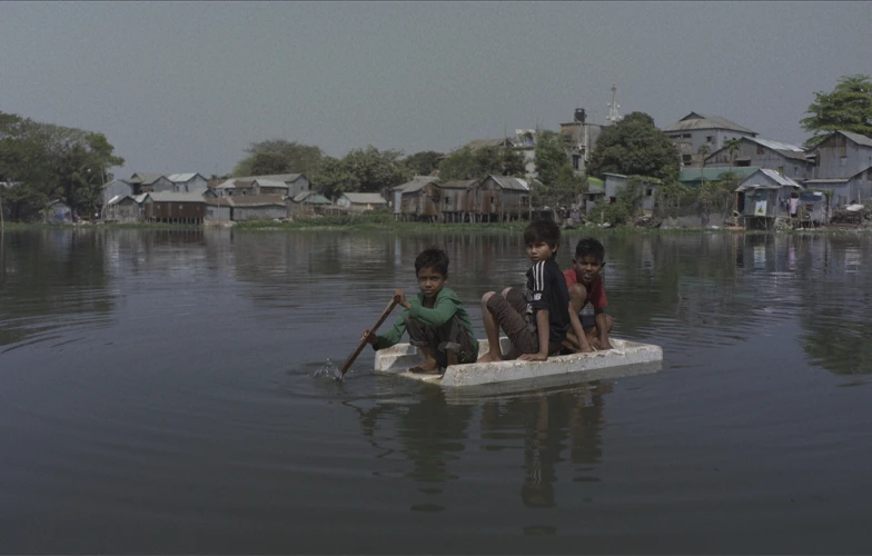 'Black Water', el documental que avisa de lo que está por venir a través de la vida de los refugiados climáticos de Bangladesh 1 'Black Water', el documental que avisa de lo que está por venir a través de la vida de los refugiados climáticos de Bangladesh 1