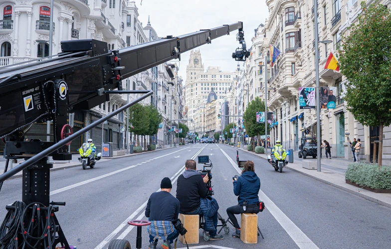 Los rodajes en Madrid dejaron 1.542 millones de euros y crearon más de 10.000 empleos entre 2021 y 2024 1 Los rodajes en Madrid dejaron 1.542 millones de euros y crearon más de 10.000 empleos entre 2021 y 2024 1