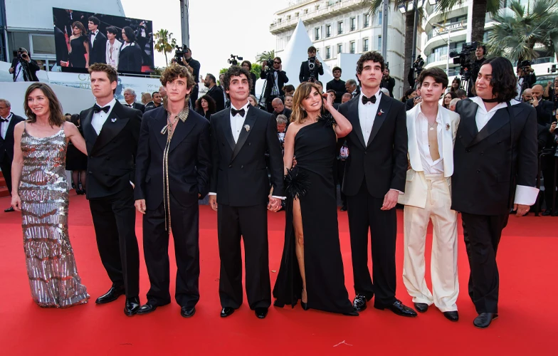 Los Javis en Cannes: "Las películas LGTBIQ+ no son de nicho, son tan grandes como cualquier otra" 2 Los Javis en Cannes: "Las películas LGTBIQ+ no son de nicho, son tan grandes como cualquier otra" 1