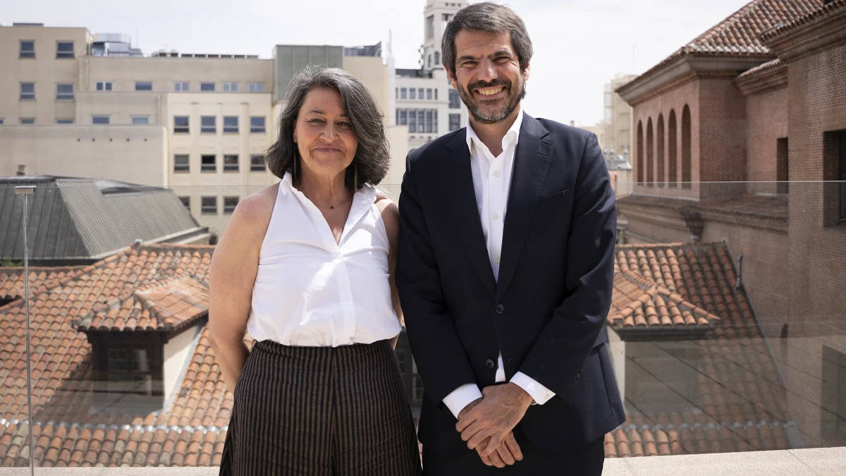 Marta Serrano es la nueva directora general del ICAA 2 Marta Serrano, nueva secretaria general del ICAA, junto al ministro de Cultura, Ernest Urtasun. ©Ministerio de Cultura