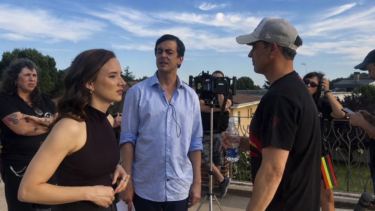 Se rueda 'Coma', una comedia negra sobre una familia en una situación límite 2 Rodaje de 'Coma'. ©Lilicar Films/Recsylvania Films