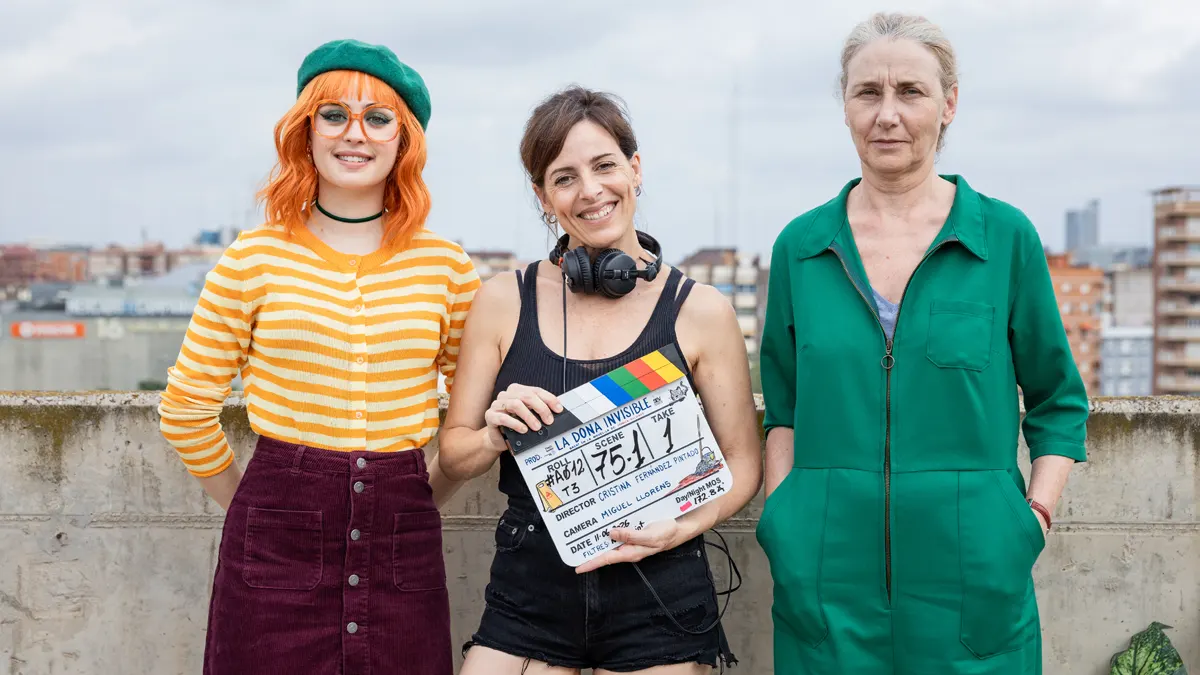 En rodaje 'La dona invisible', una comedia de detectives de la codirectora de 'Cowgirl' 3 'Rodaje de la película 'La dona invisible'