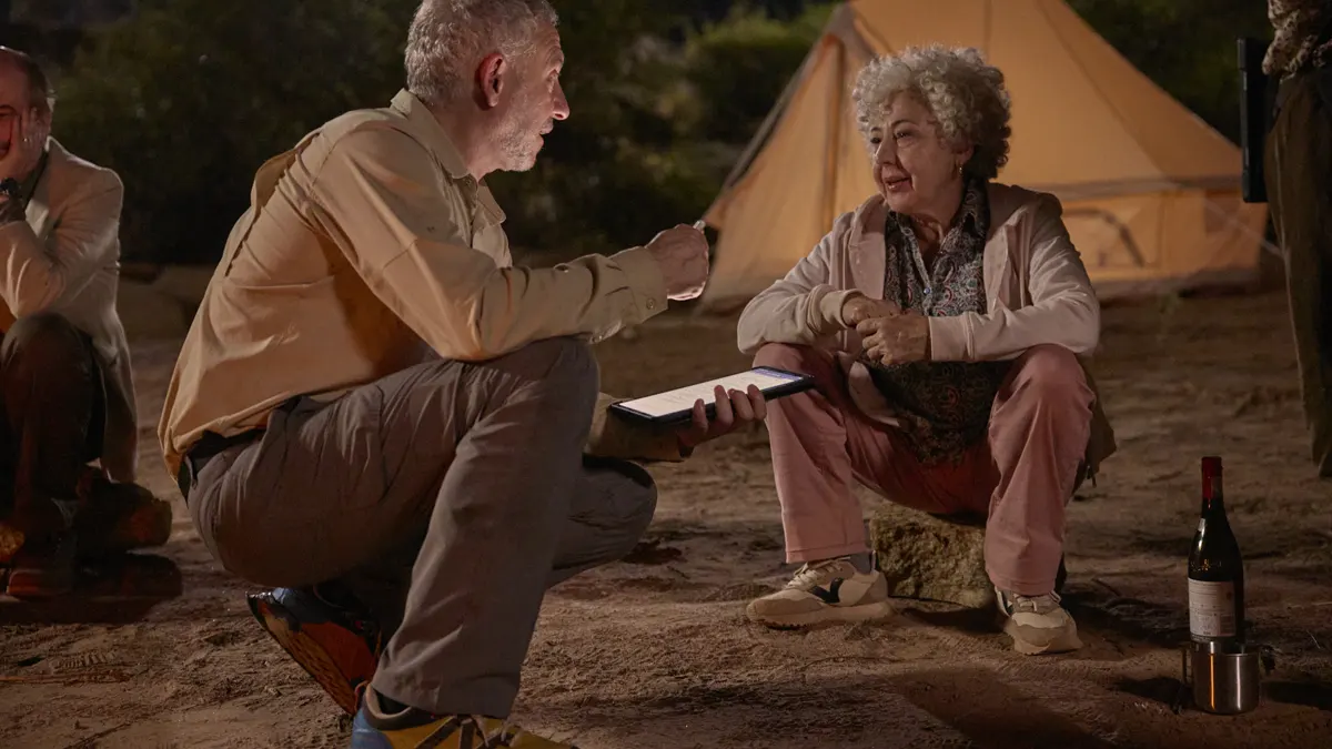 Nacho G. Velilla termina el rodaje de ‘Si los muertos hablaran’, una comedia de crimen y misterio para Prime Video con Carmen Machi