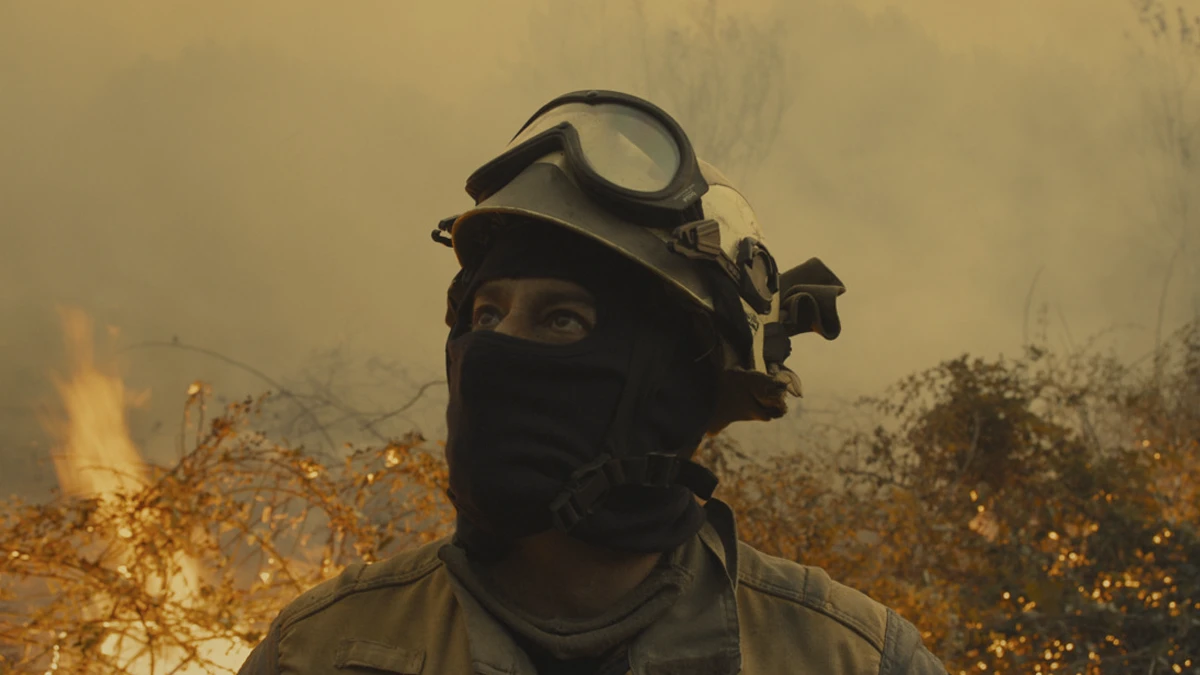 De 'La caja 507' a 'O que arde' y los 'thrillers' por venir: dos décadas del audiovisual persiguiendo incendios 2 'El rugir de las llamas' (2025), de Robin Petré