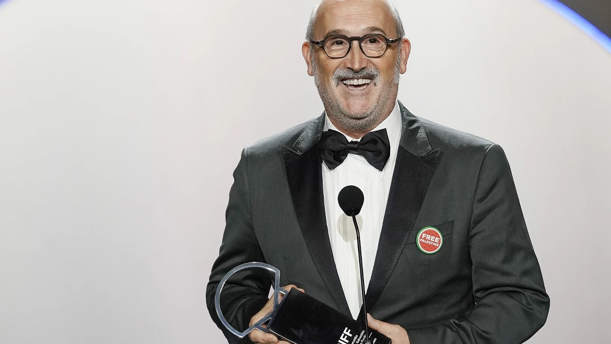 Un San Sebastián de 'Javis': Concha de Plata para Javier Cámara y Premio del Público a 'La bola negra' 2 Javier Cámara con la Concha de Plata en San Sebastián. ©Iñaki Luis Fajardo Palmarés del Festival de San Sebastián 2026